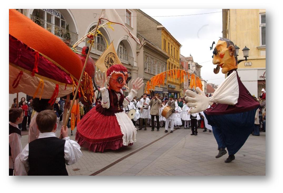 Evolve Tours | Educational Tours & Trips, Easy Booking and Tour PlanningEvolve Tours | Educational Tours & Trips, Easy Booking and Tour Planning » Embrace the Magic: Why Traveling Overseas in the Fall is Ideal