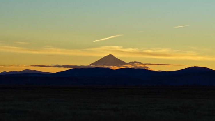Mt. Shasta Student Trips